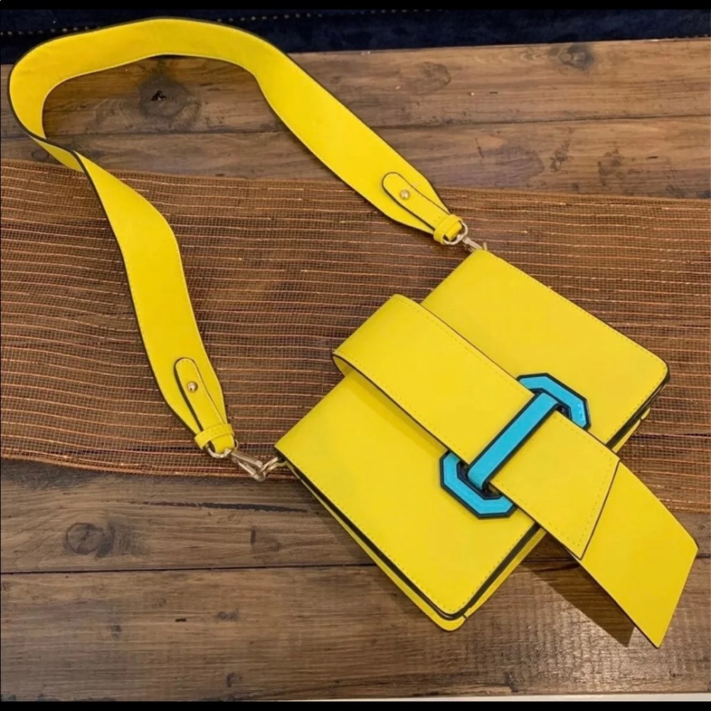 yellow crossbody purse (2)